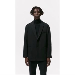 SELLING! Zara Men’s Oversized Suit Jacket